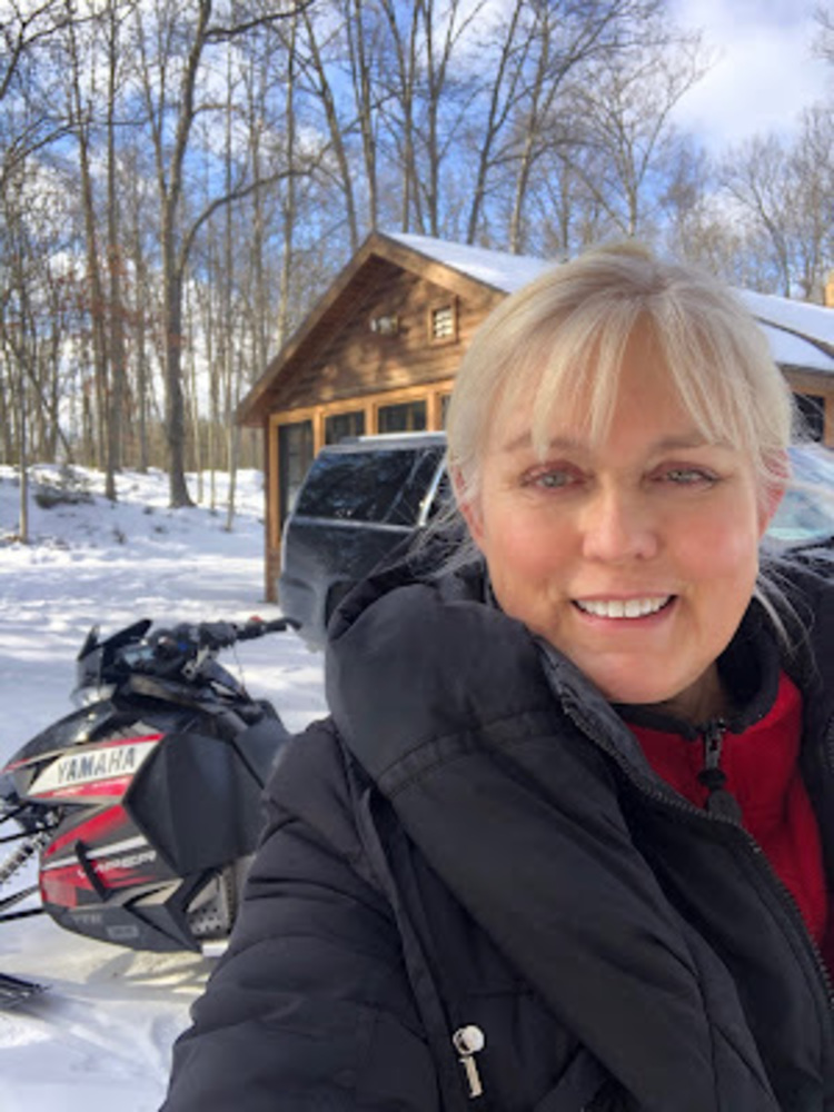 Meet your Posher, Carol